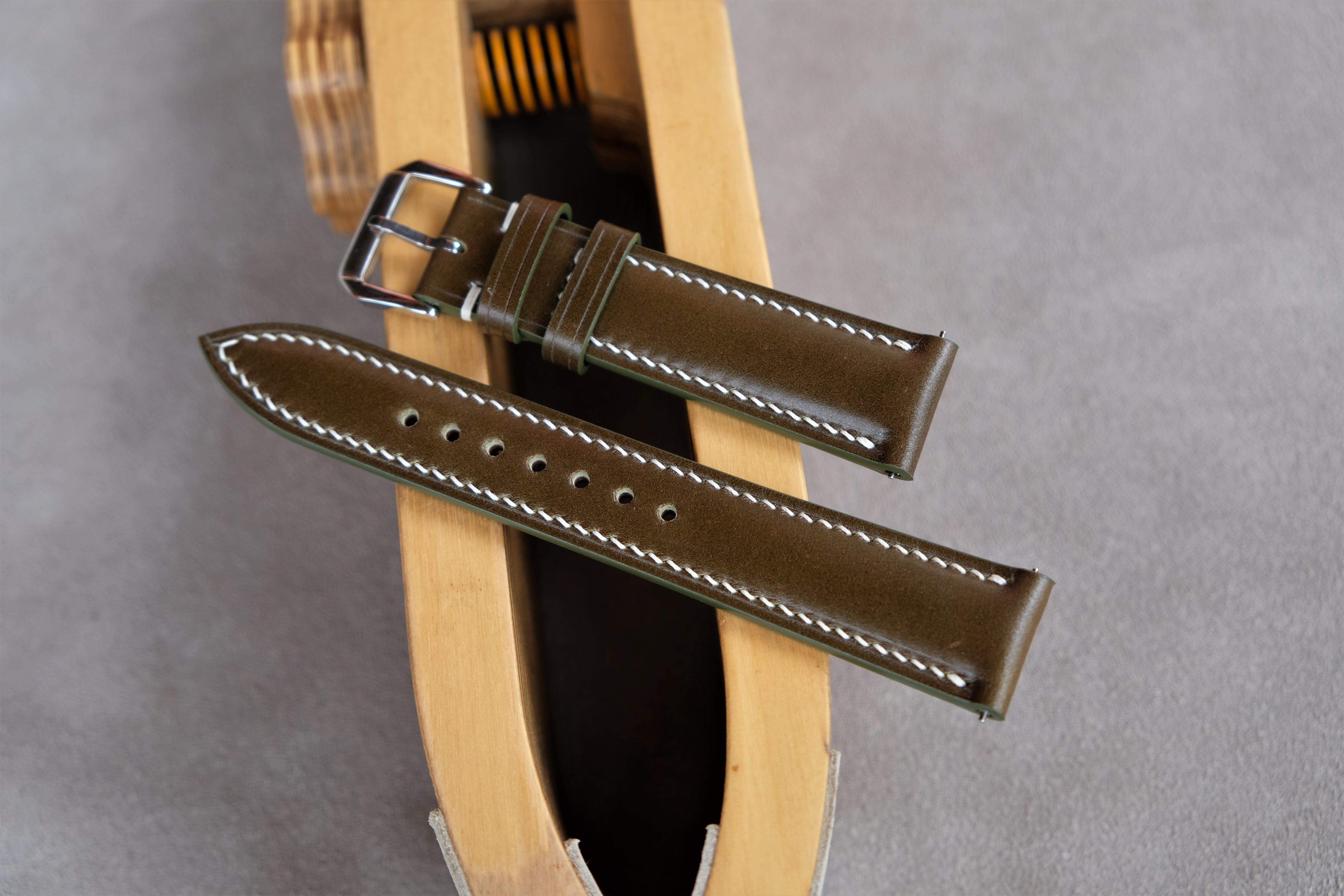 Olive Shinki Hikaku Shell Cordovan Leather Strap