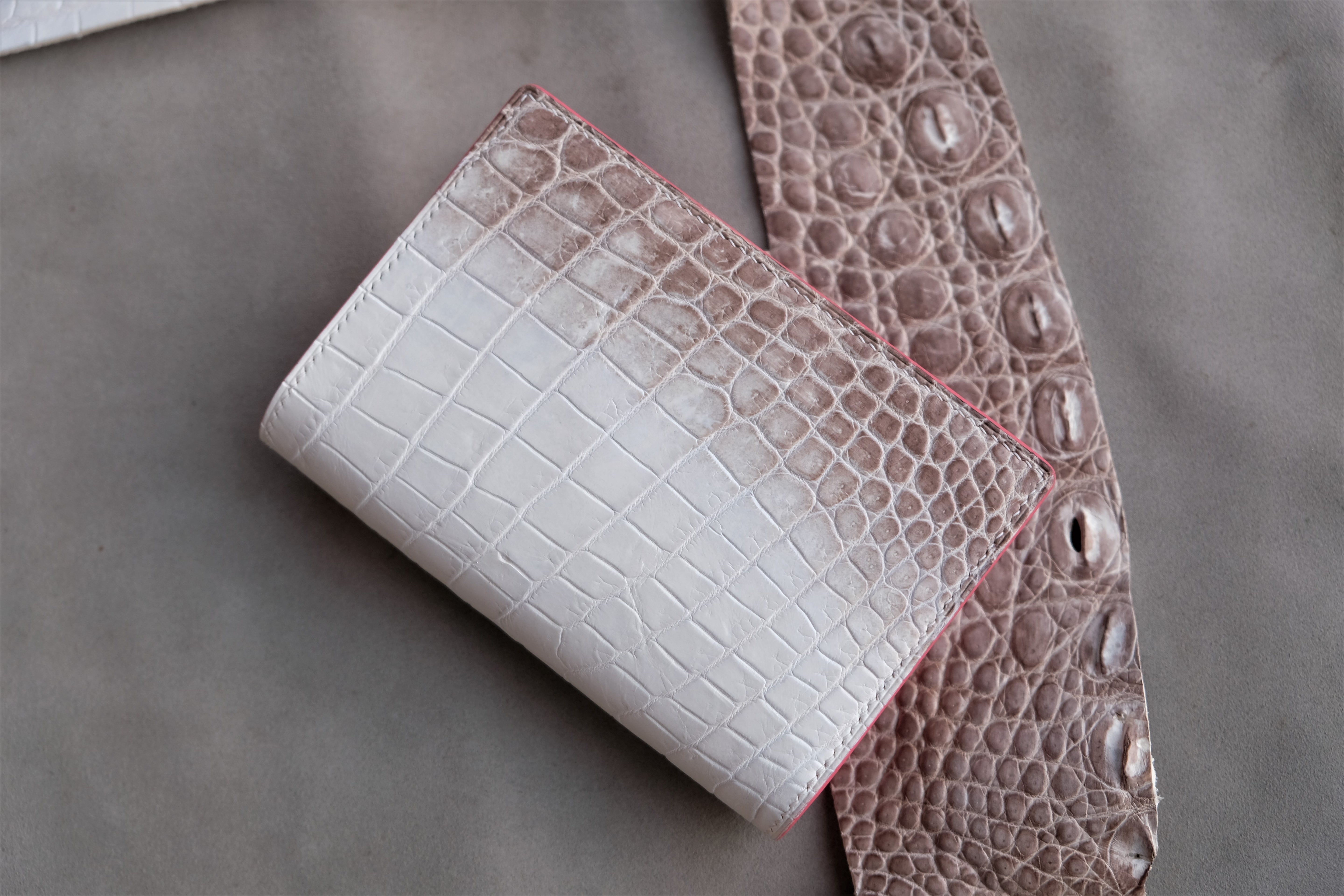 Himalayan Alligator Leather Passport Holder