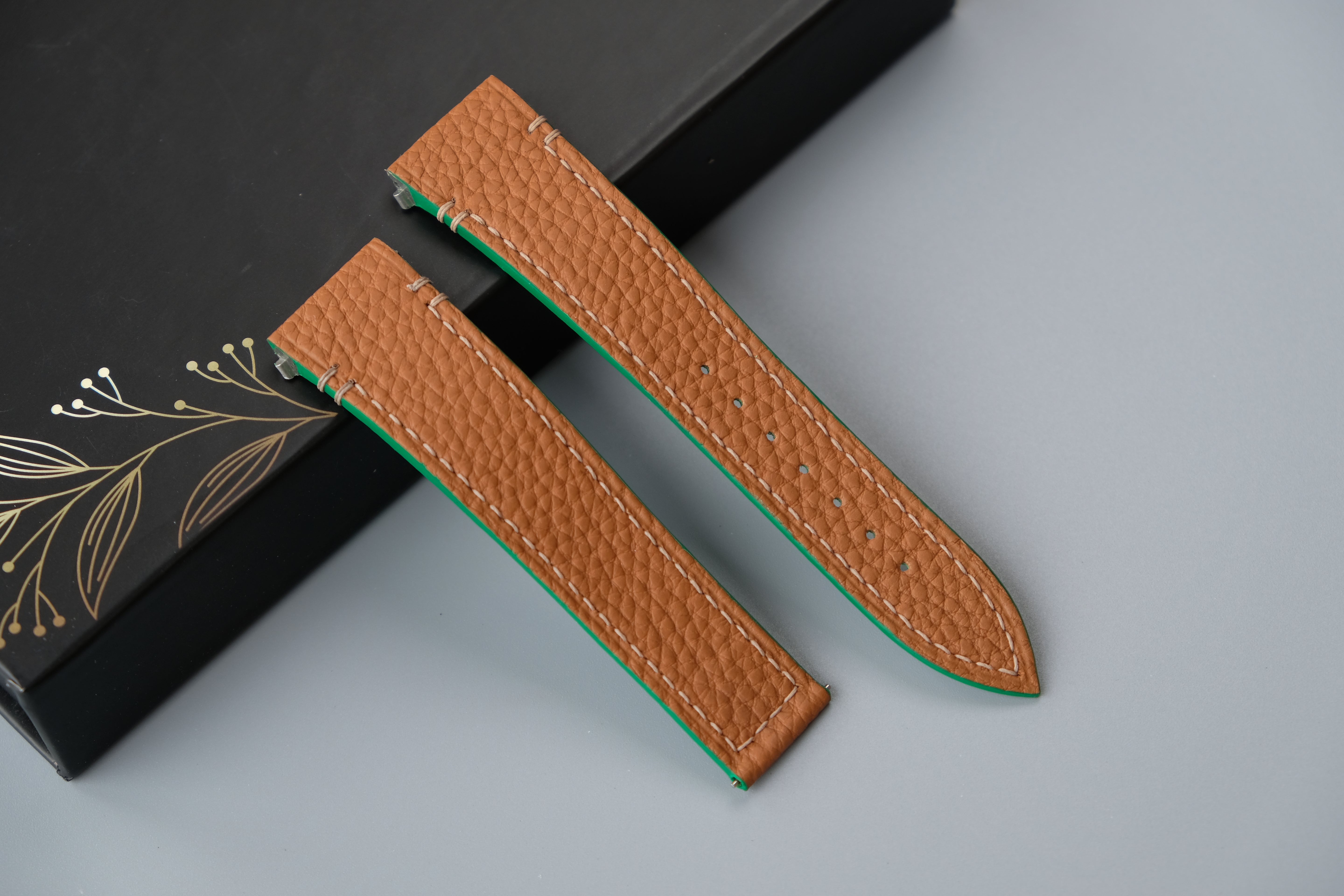 Gold Togo Leather Watch Strap for Cartier Santos – Custom Sizes 21mm/18.5mm