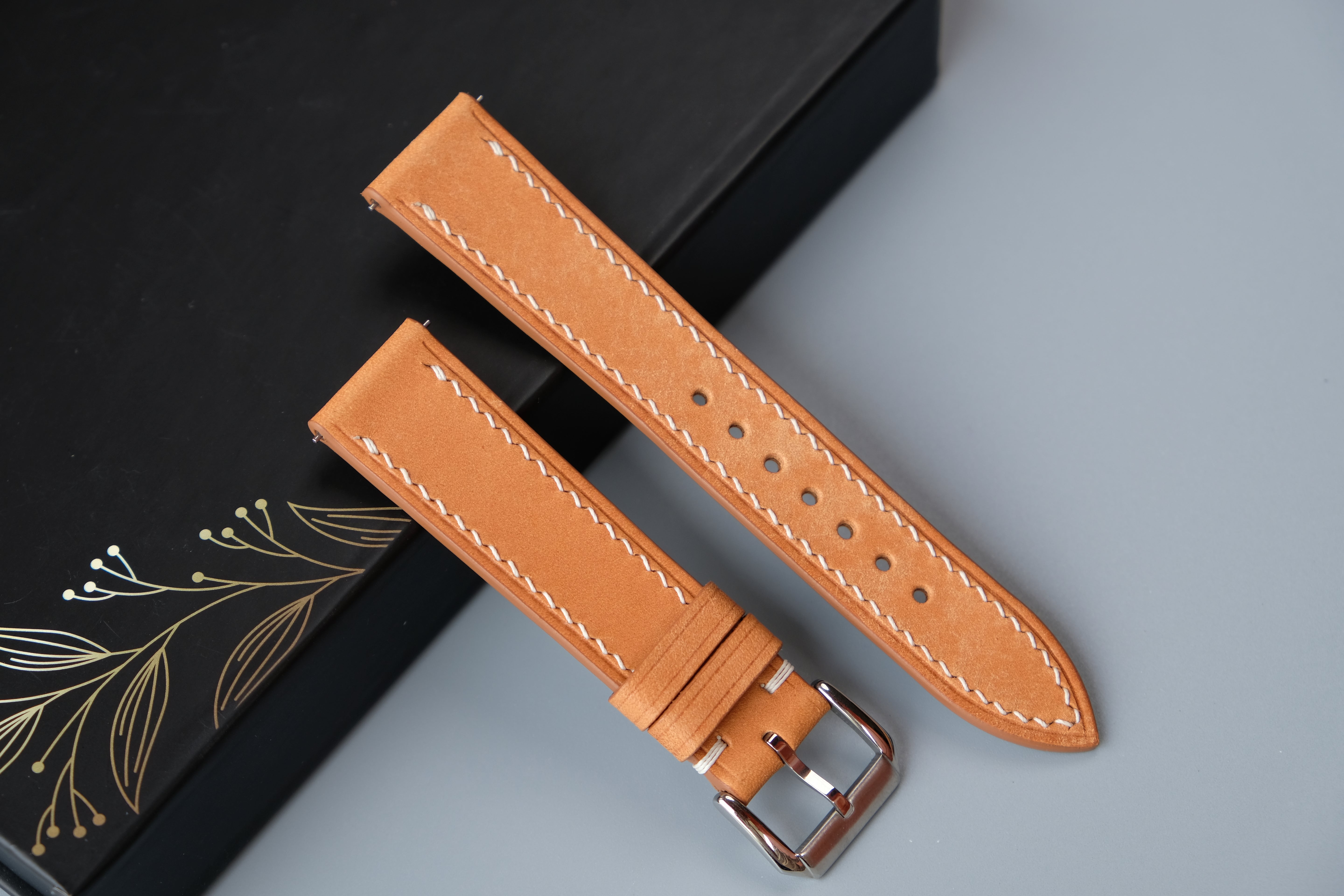 Caramel Maya Leather Watch Strap – Custom Sizes 10mm to 26mm