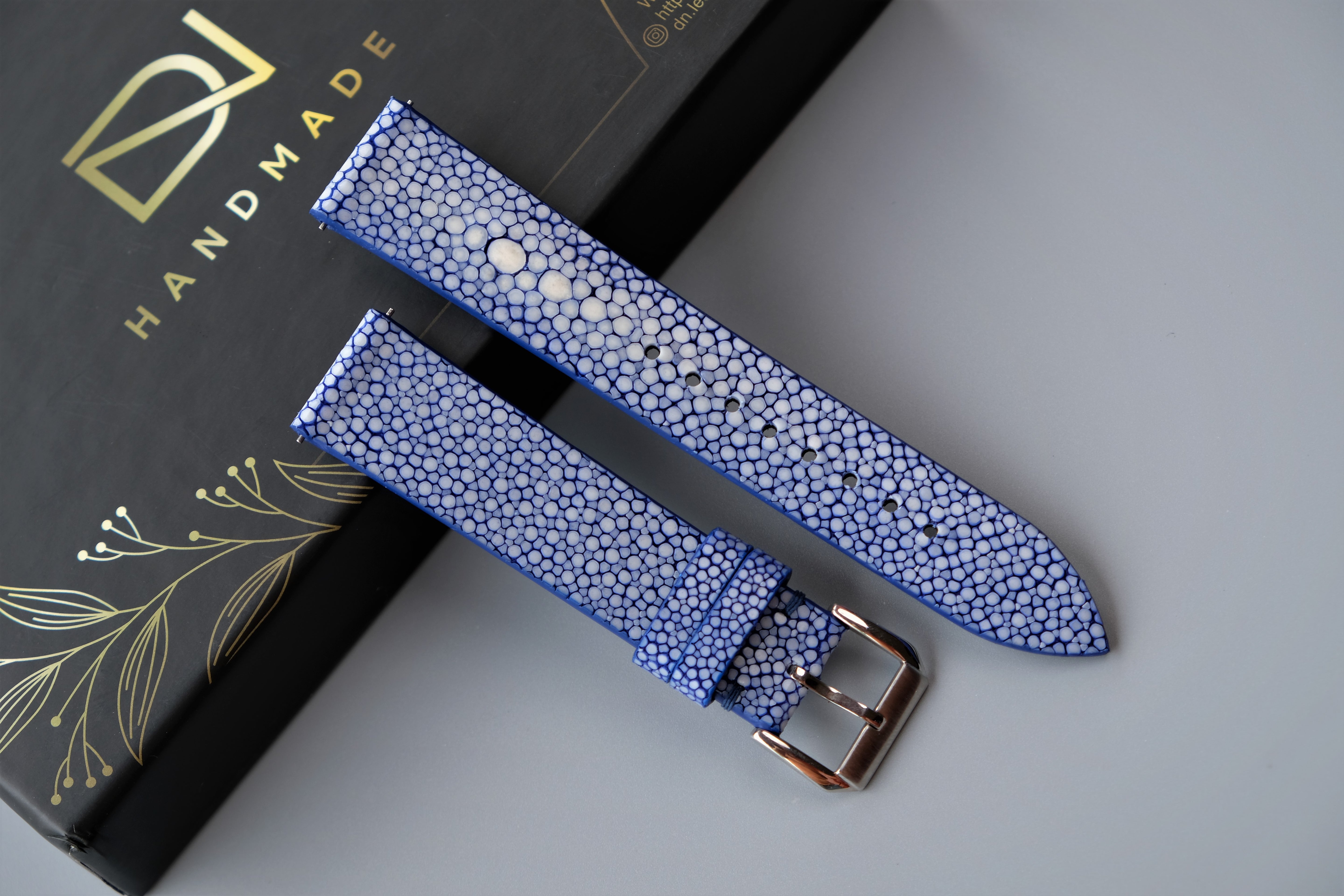 Blue Stingray Watch Strap 1 Pearl In The Center