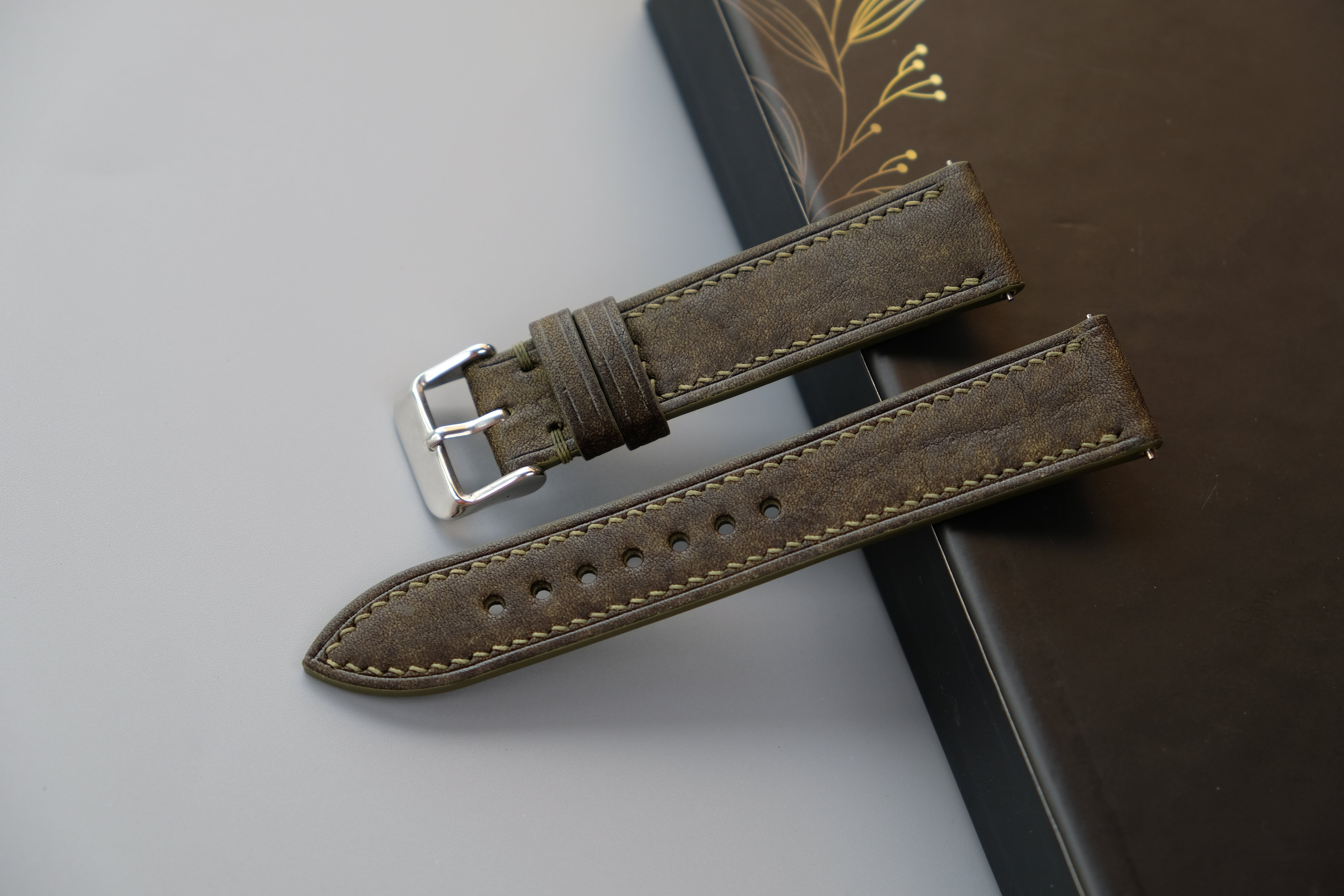 Olive Green Italian Leather Watch Strap – Badalassi HABANA – Custom Sizes 10mm to 26mm