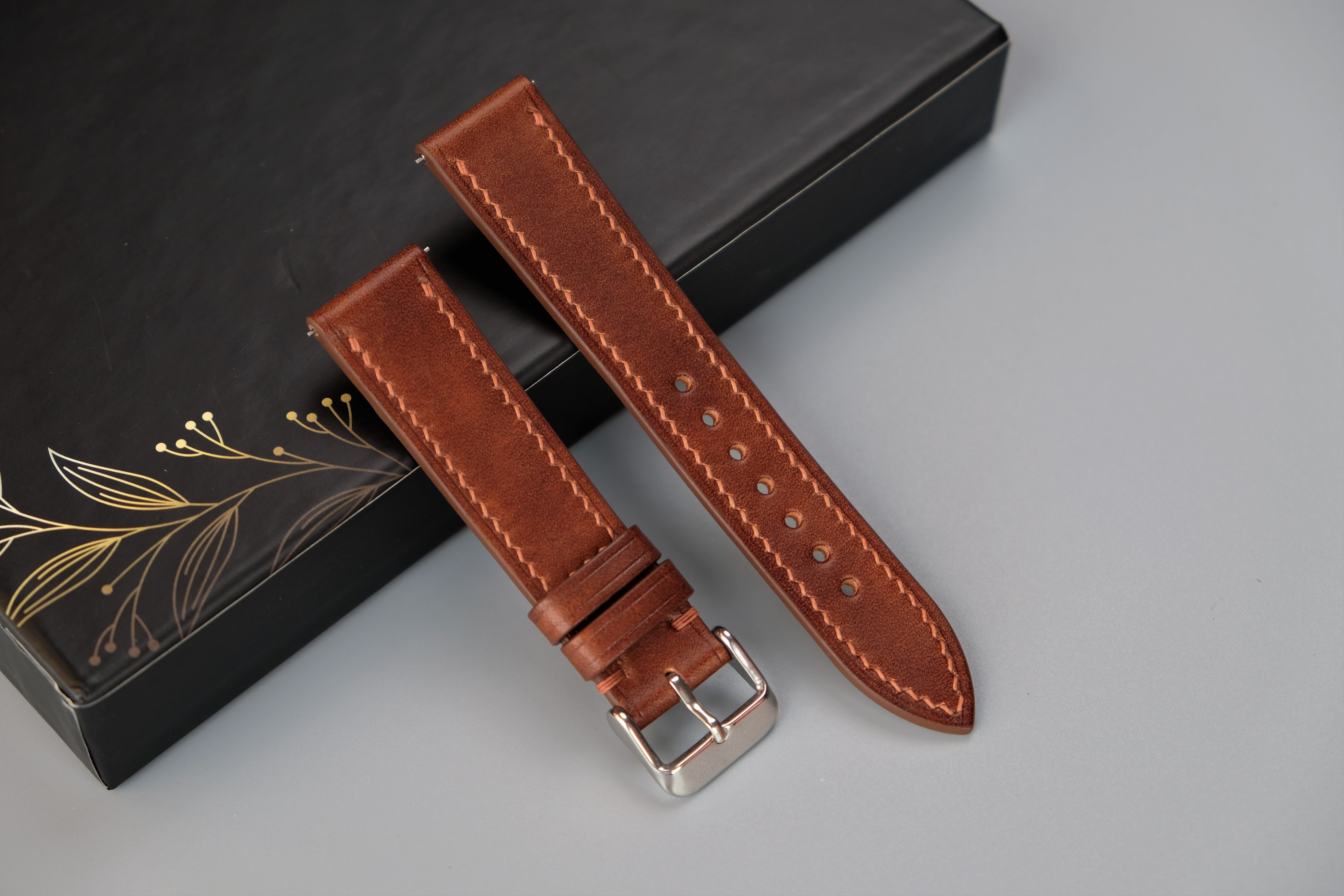 Light Brown Italian Leather Watch Strap – BUTTERO MUSEUM – Custom Sizes 10mm to 26mm