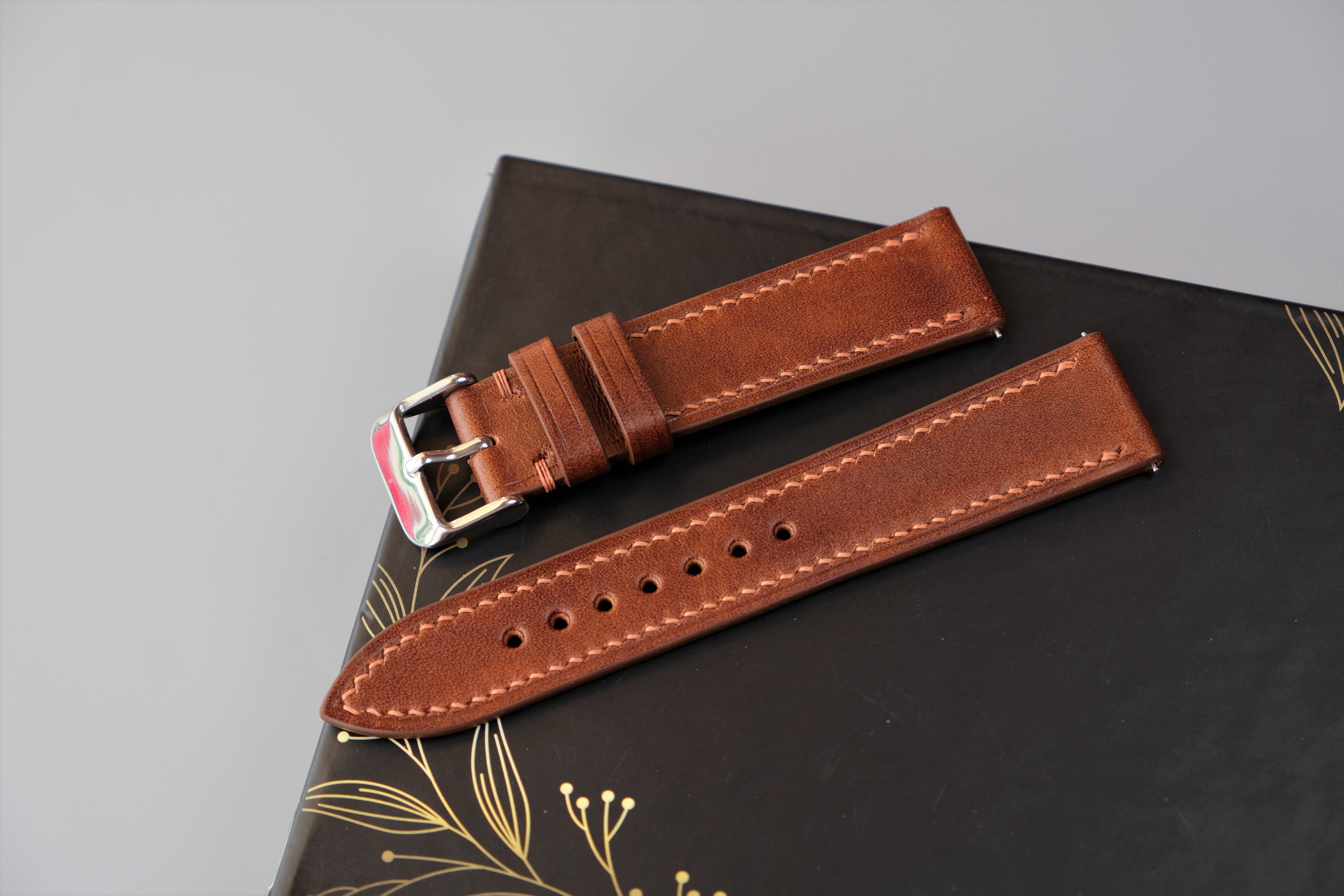 Light Brown Italian Leather Watch Strap – BUTTERO MUSEUM – Custom Sizes 10mm to 26mm