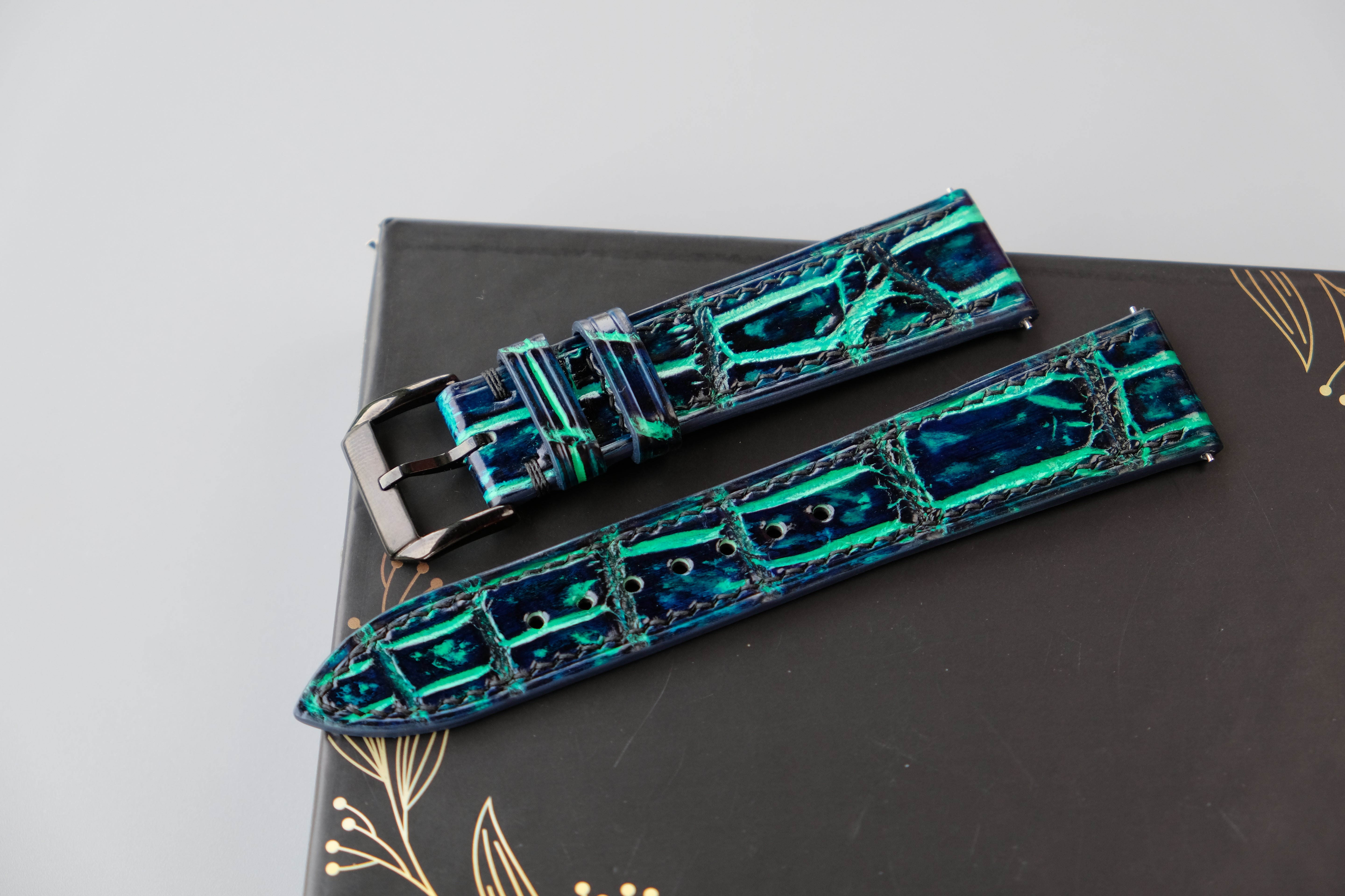 Hand-dyed Alligator Leather Watch Strap - Custom Sizes From 26mm to 10mm