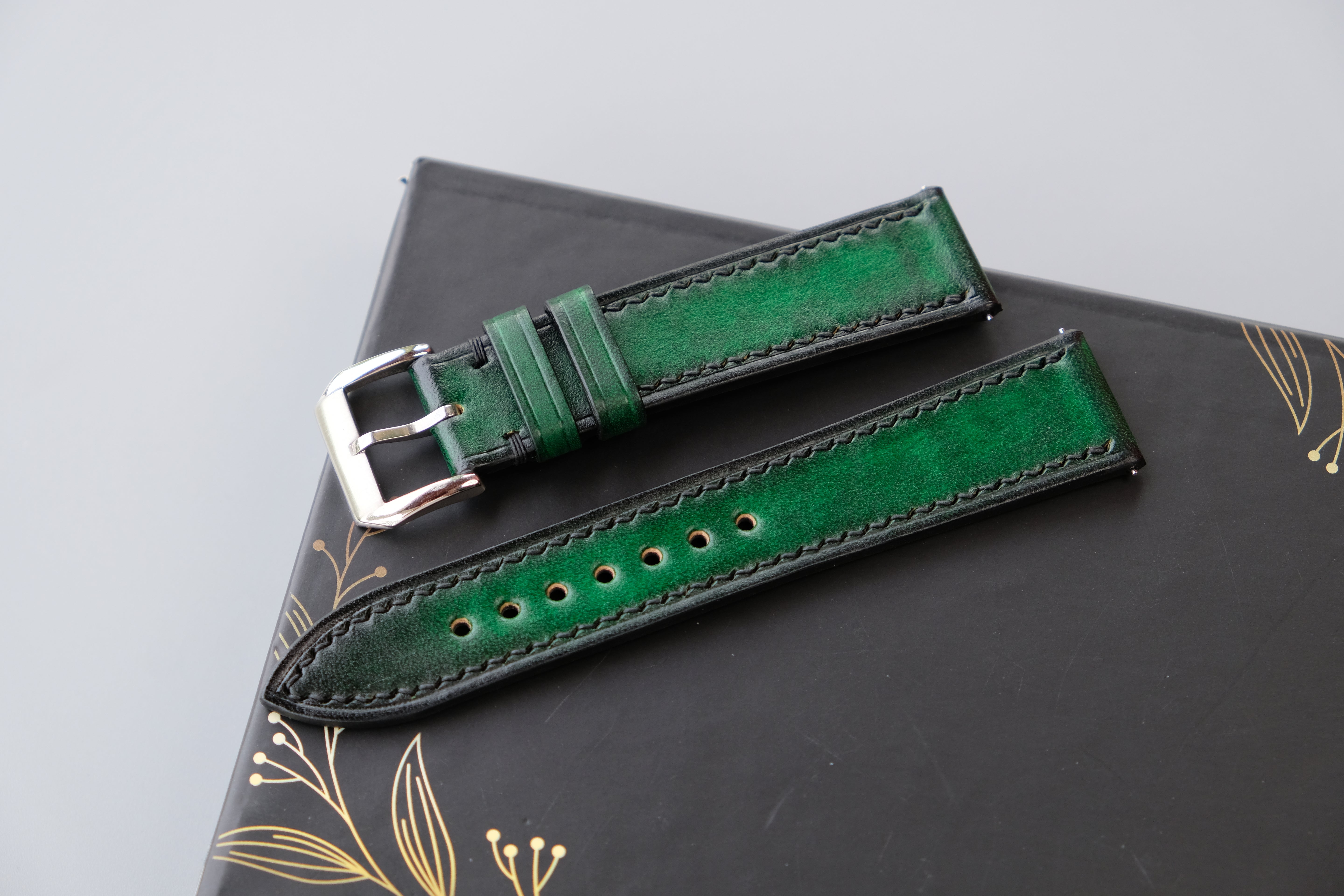 PATINA Green Veg-Tan Leather Watch Strap – Custom Sizes 10mm to 26mm