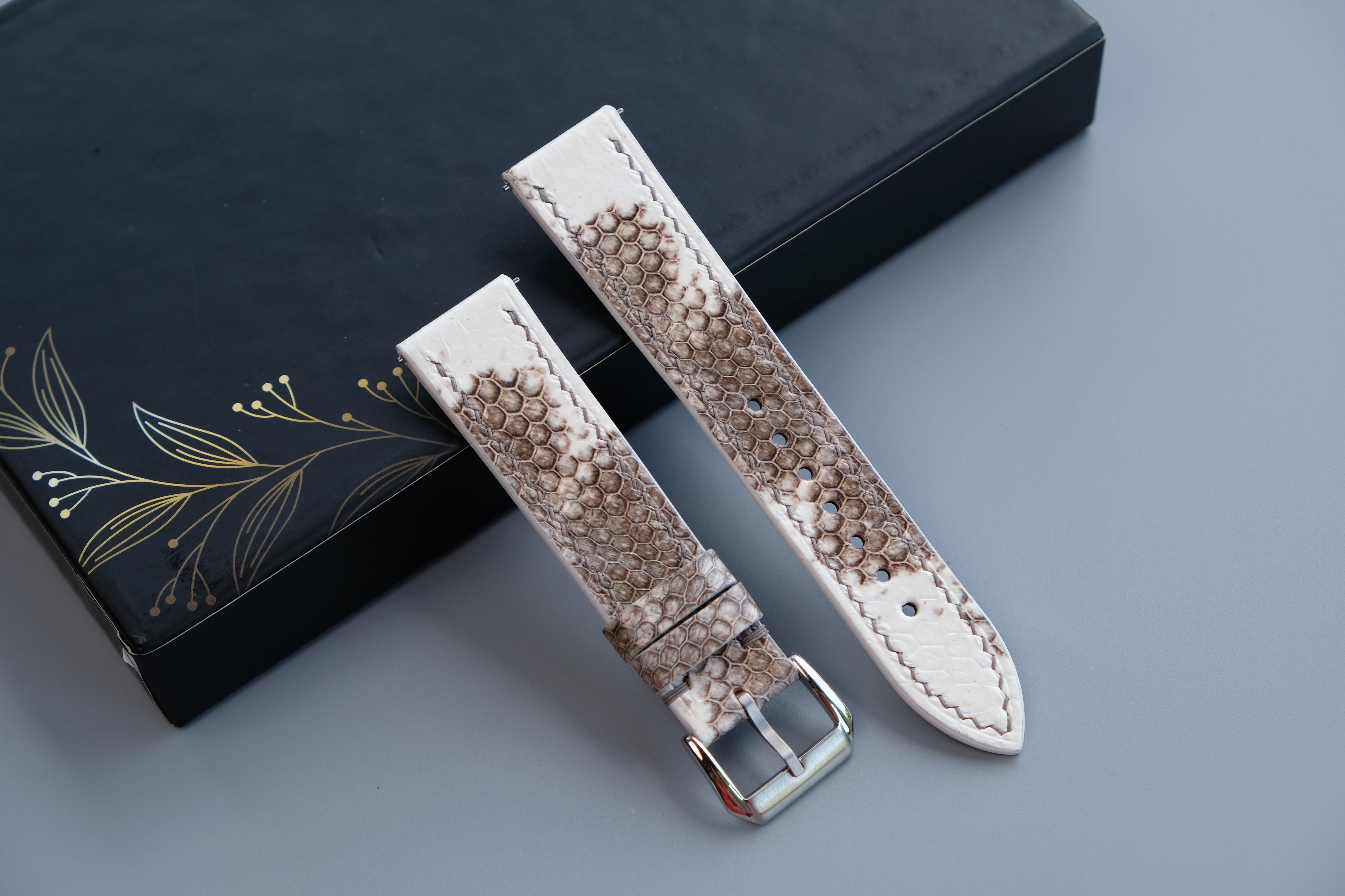 Snakeskin Leather Watch Strap - Custom Sizes From 26mm to 12mm