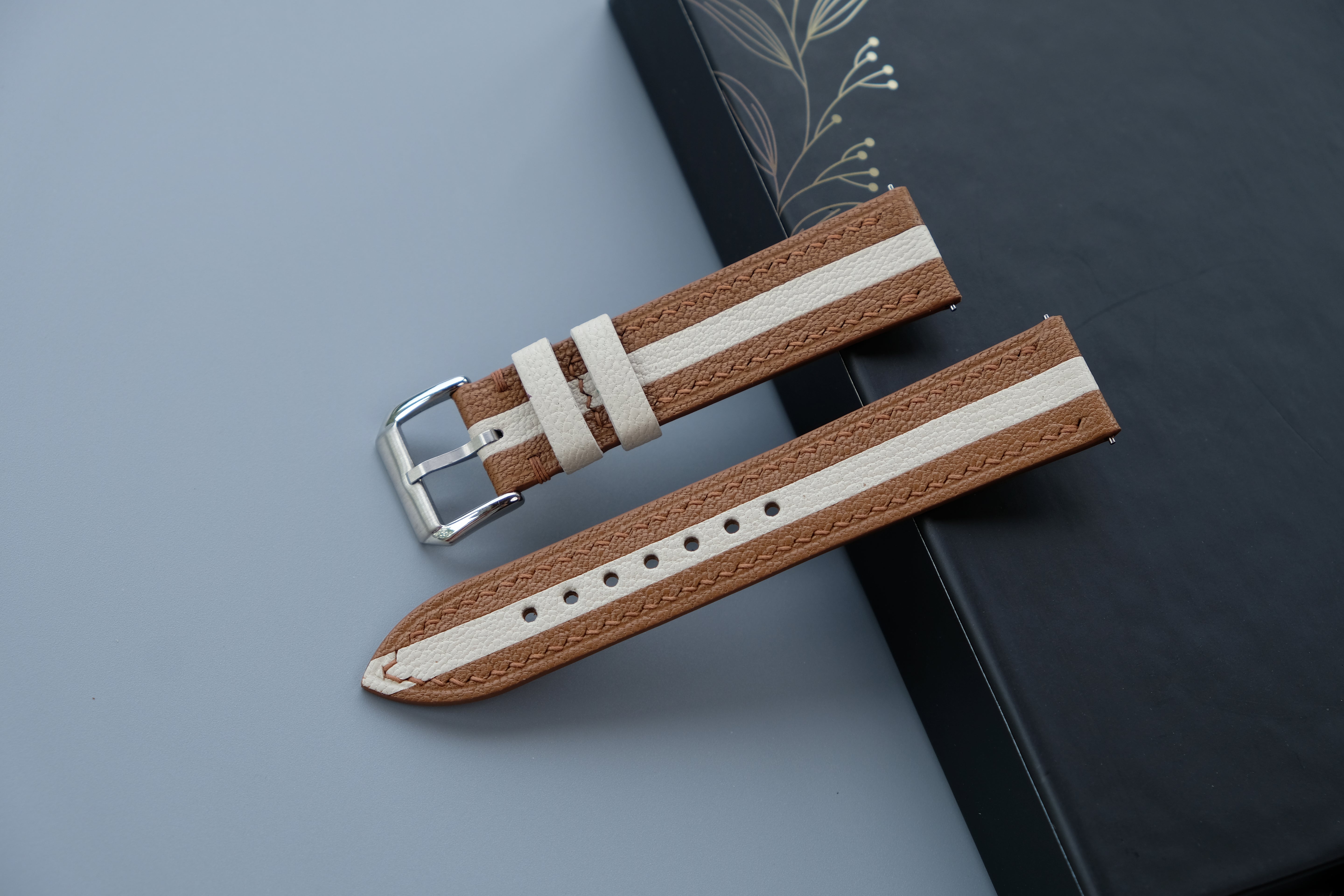 Golden Tan & Cream Two-Tone Leather Watch Strap | Chevre Sully French Leather | Custom Sizes 26mm–16mm | Quick Release Optional