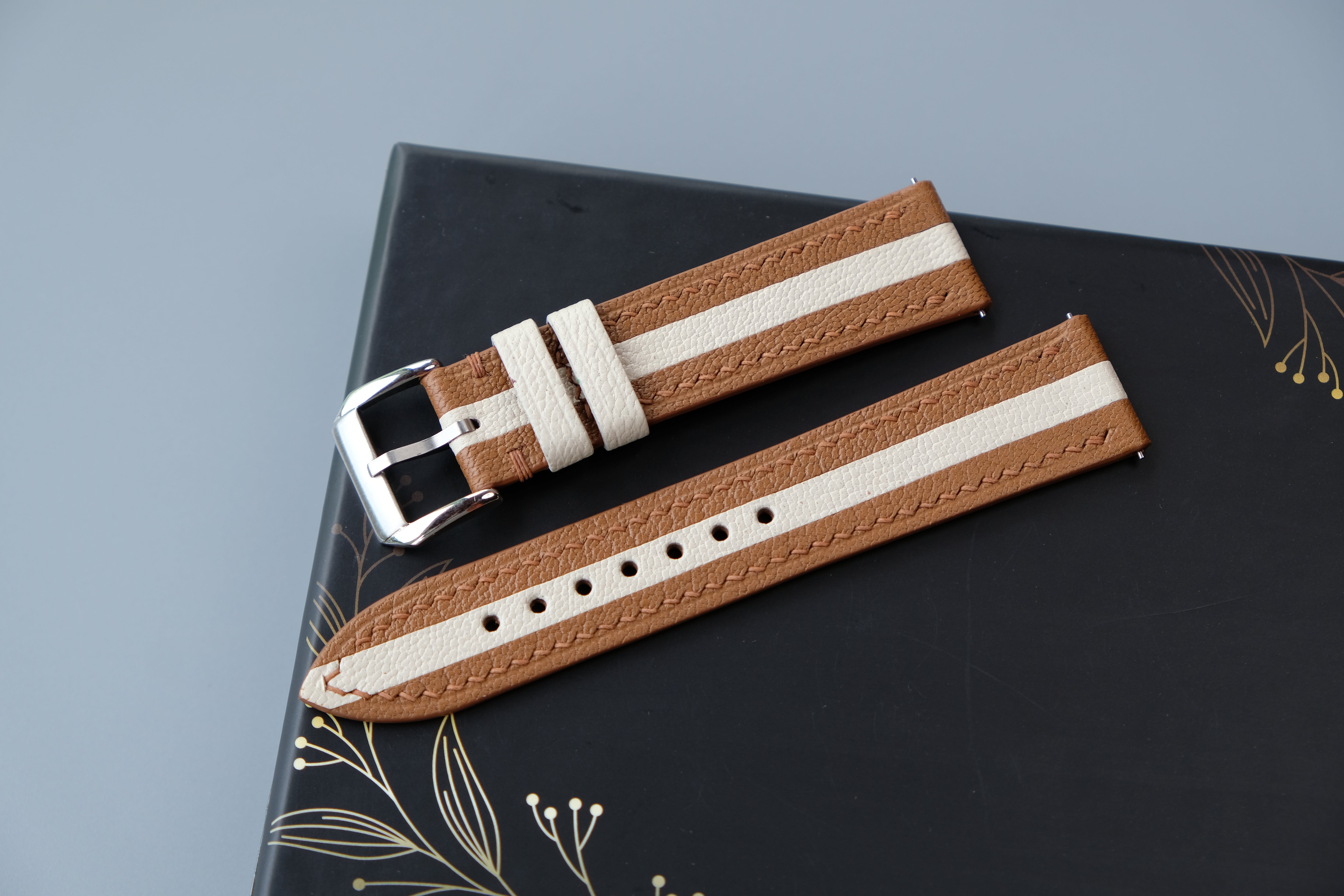 Golden Tan & Cream Two-Tone Leather Watch Strap | Chevre Sully French Leather | Custom Sizes 26mm–16mm | Quick Release Optional