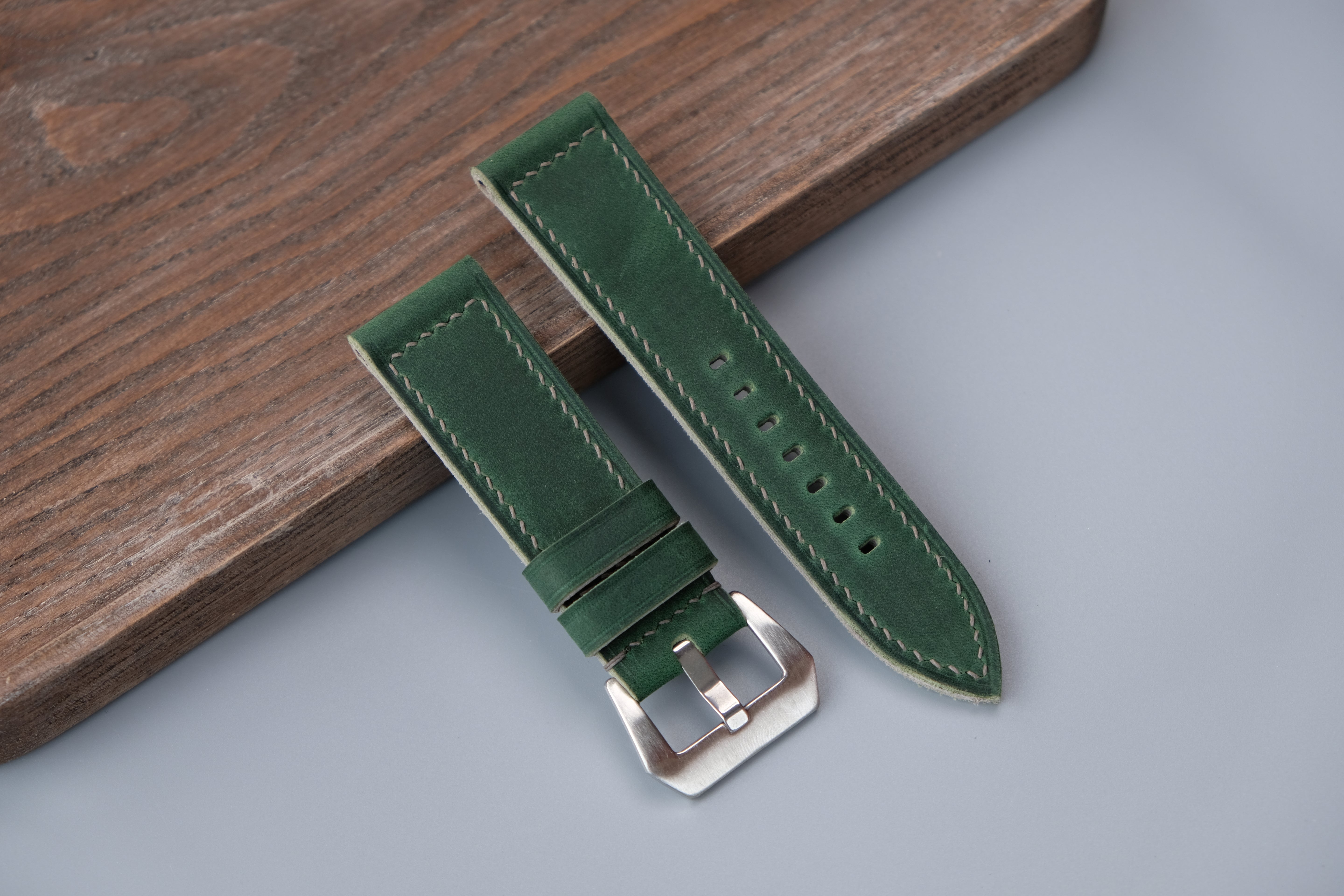 Vintage Dark Green Leather Watch Strap, Custom Sizes 26mm–22mm, Fits Panerai Style Watches