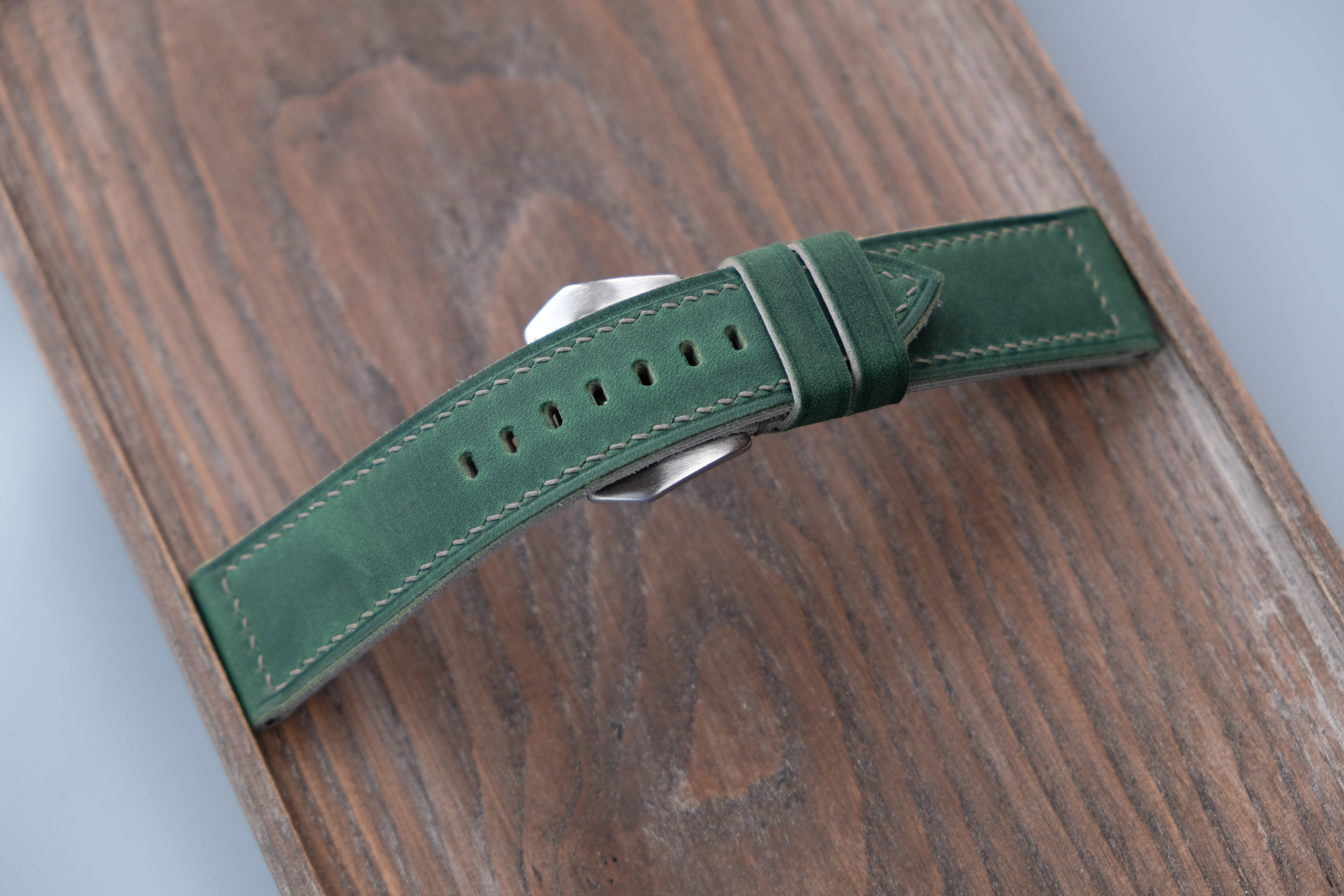 Vintage Dark Green Leather Watch Strap, Custom Sizes 26mm–22mm, Fits Panerai Style Watches