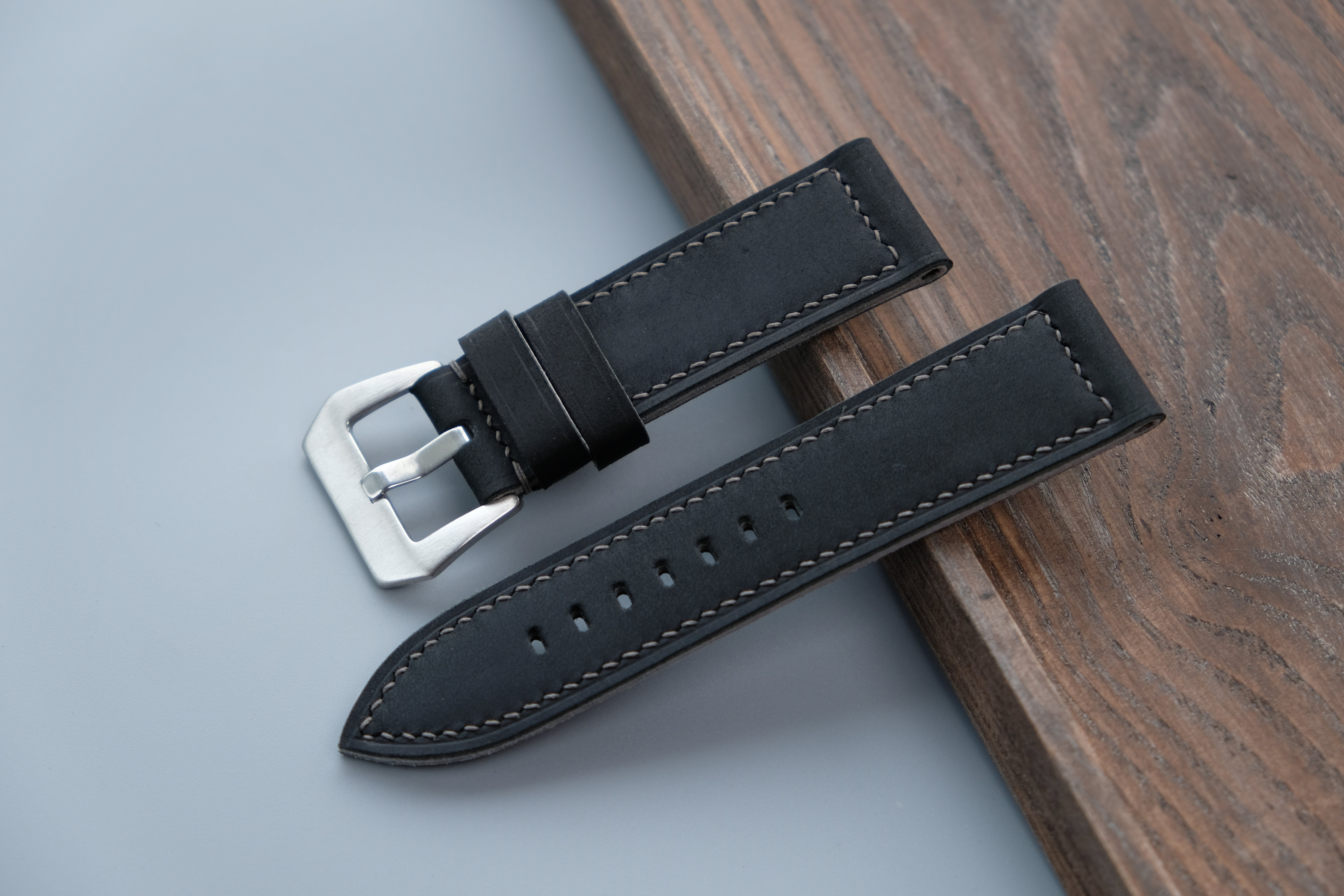 Vintage Black Leather Watch Strap, Custom Sizes 26mm–22mm, Fits Panerai Style Watches