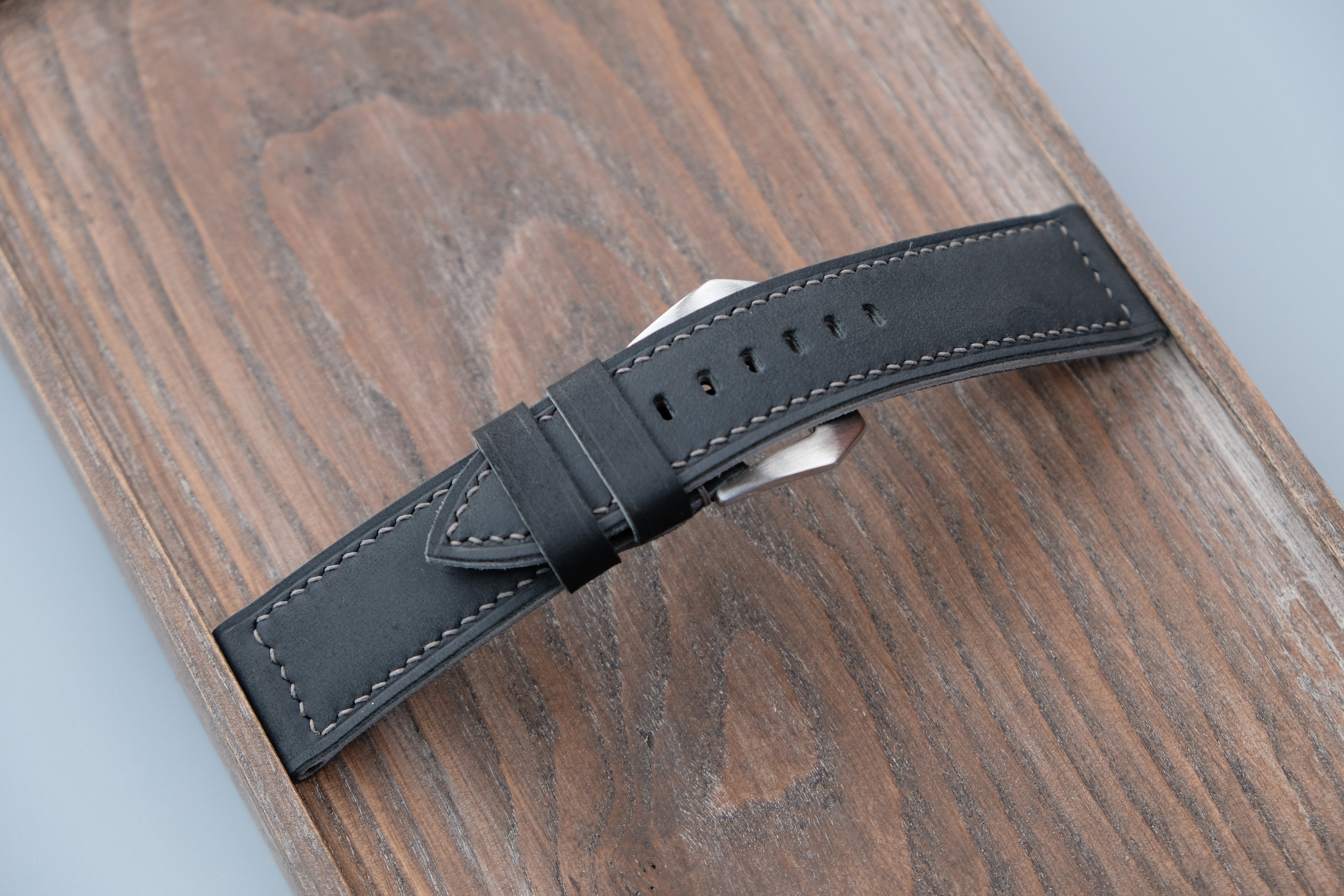 Vintage Black Leather Watch Strap, Custom Sizes 26mm–22mm, Fits Panerai Style Watches