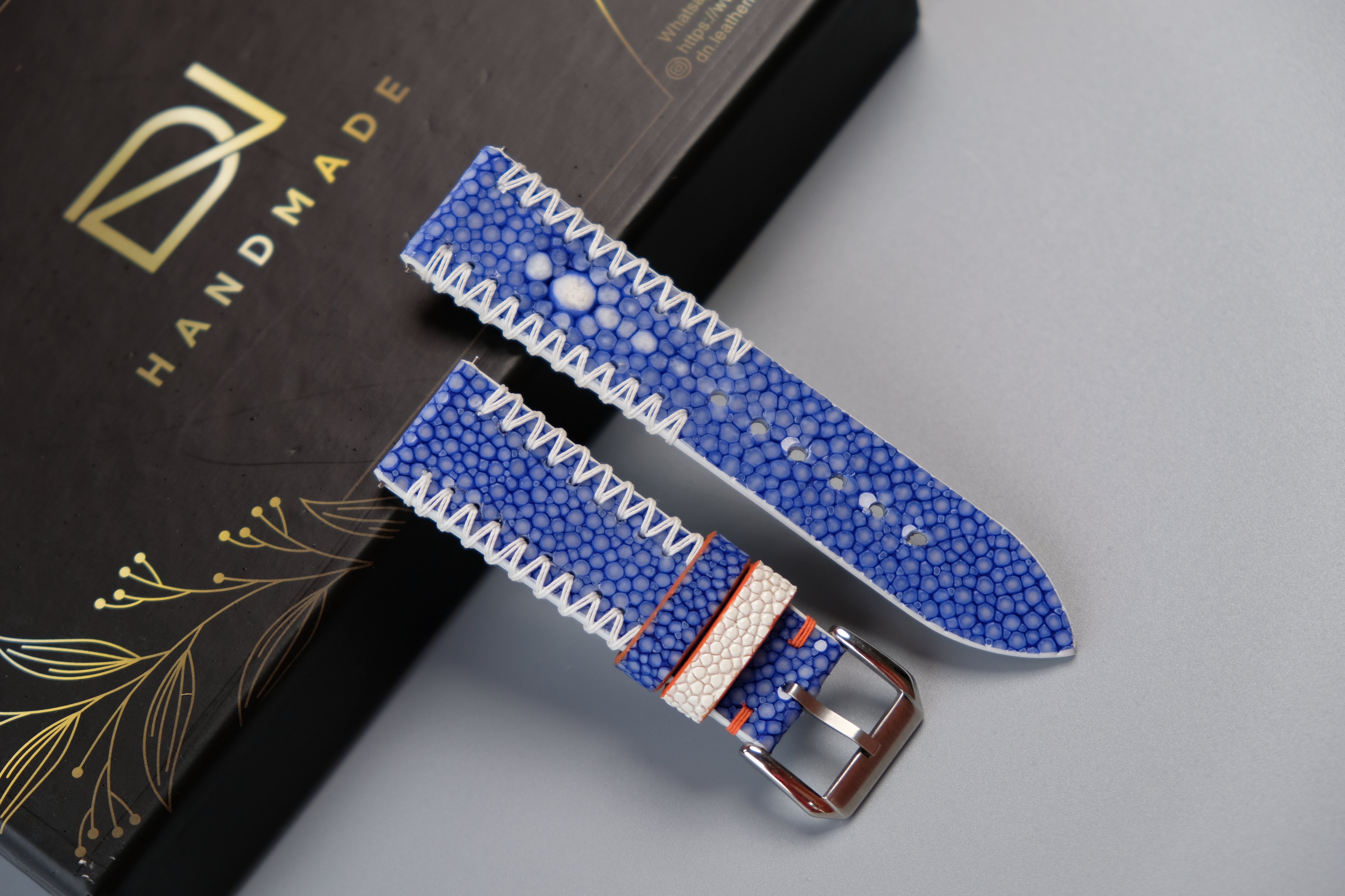 Blue Stingray Watch Strap 1 Pearl In The Center