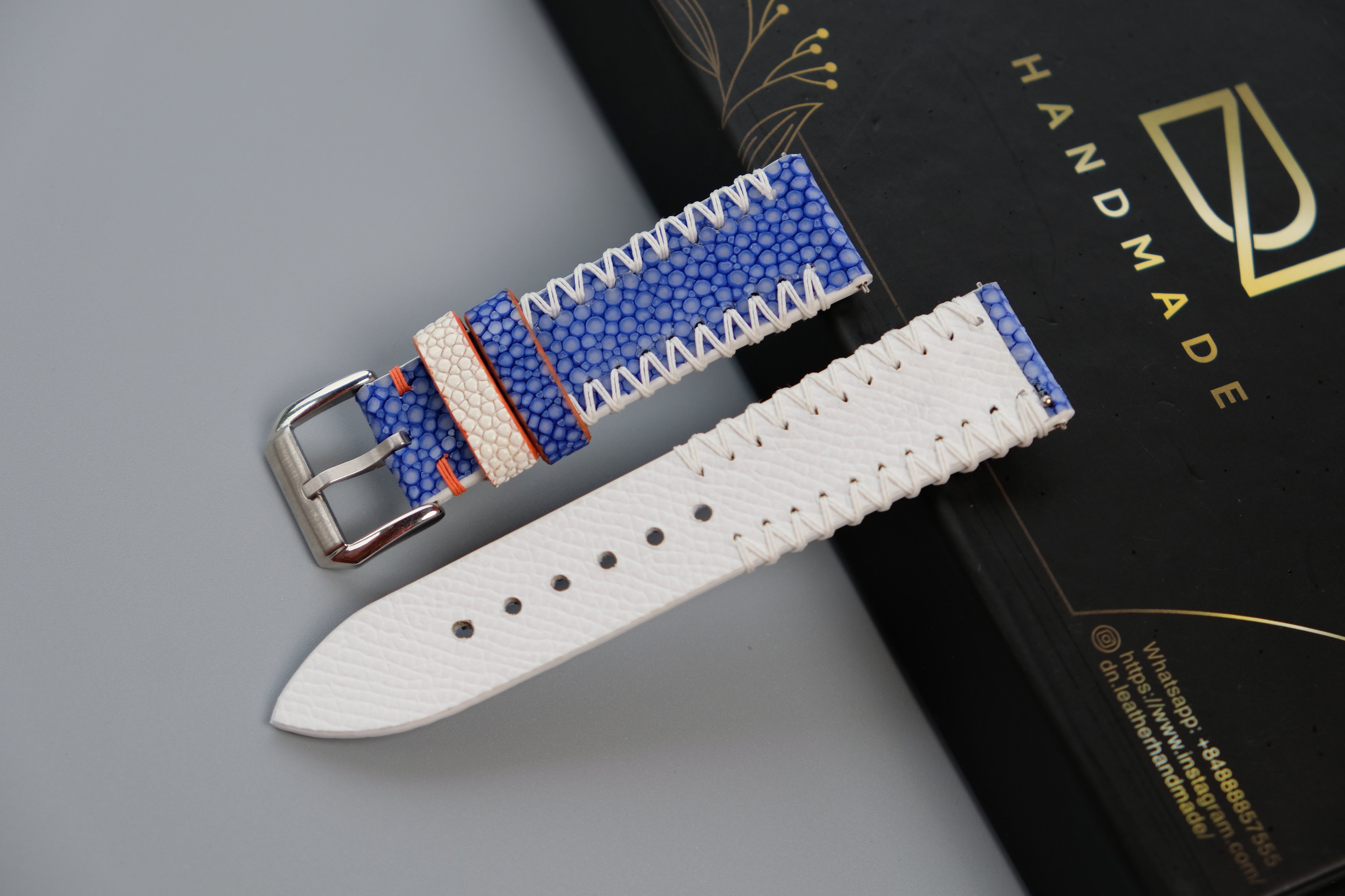 Blue Stingray Watch Strap 1 Pearl In The Center