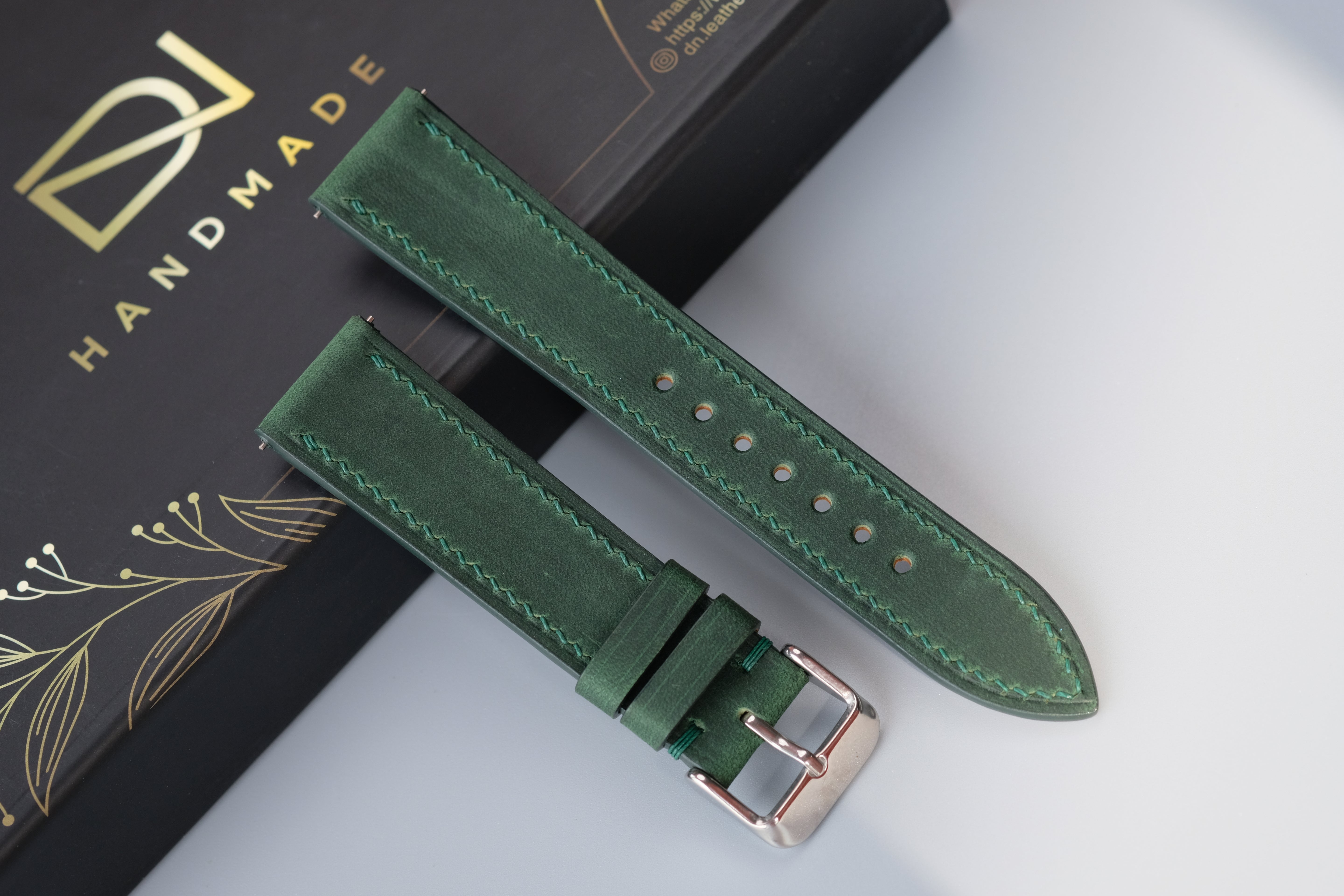 Slim Dark Green Waxed Cowhide Leather Watch Strap – Custom Sizes 10mm to 26mm