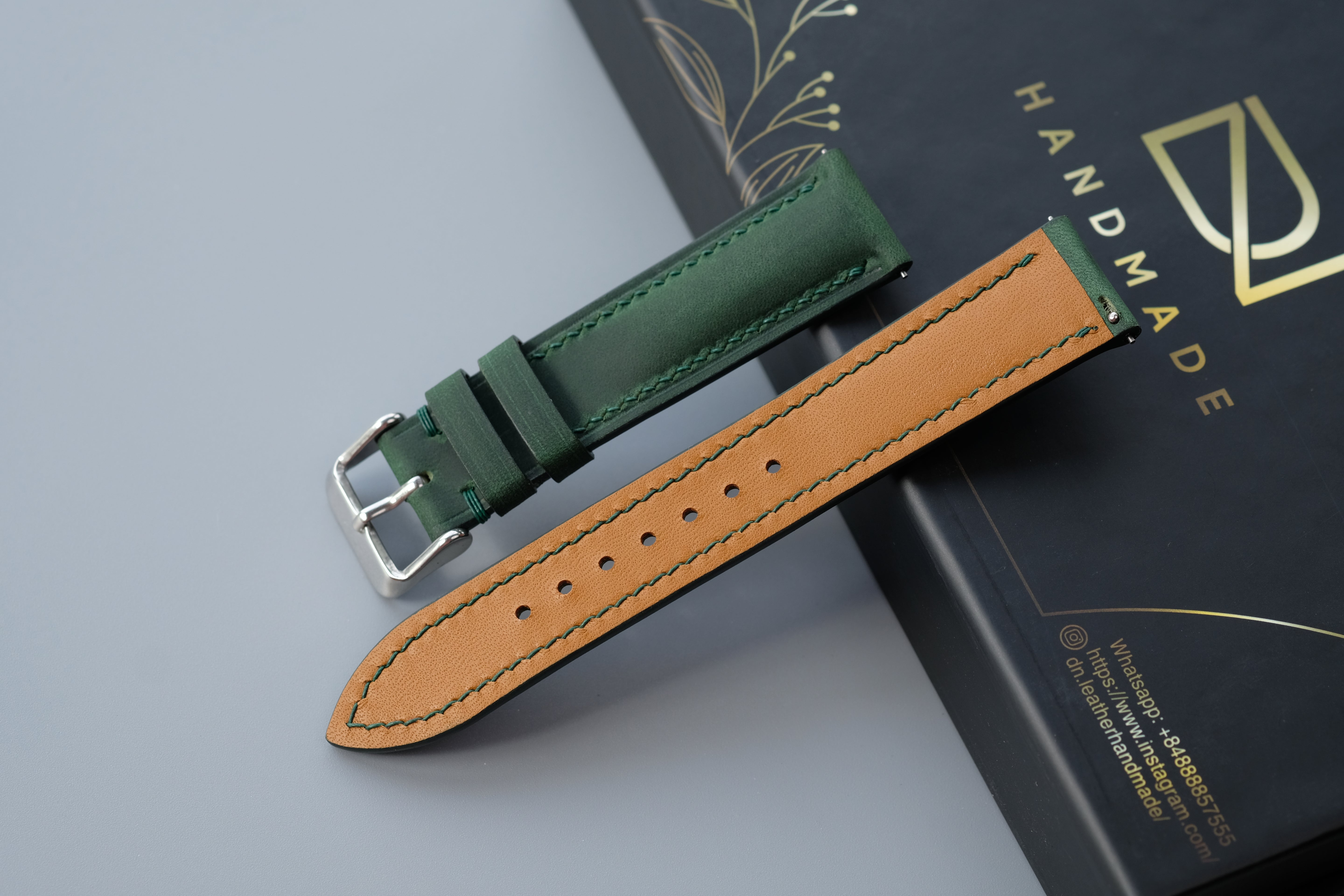 Dark Green Waxed Cowhide Leather Watch Strap – Custom Sizes 16mm to 26mm