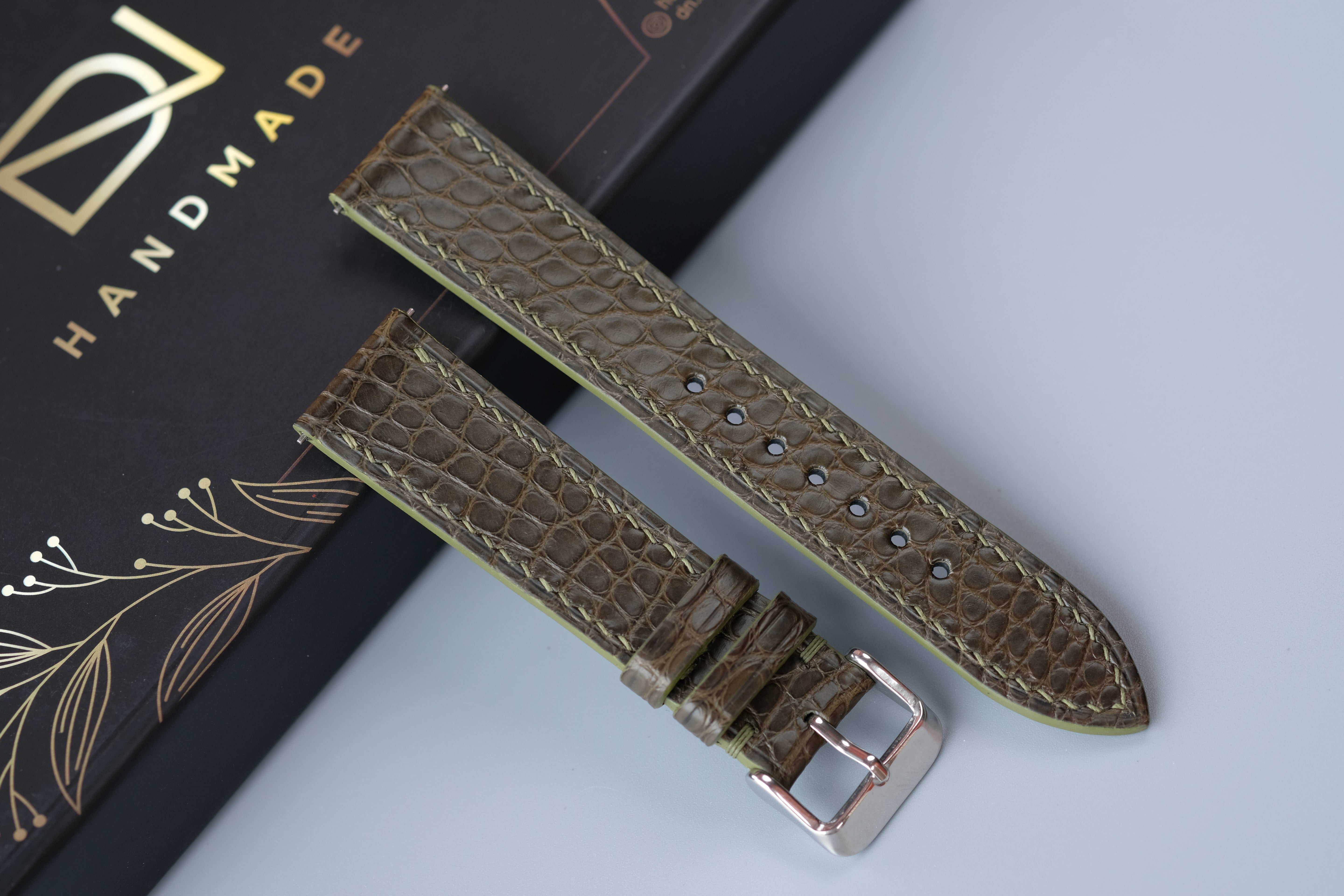 Olive Alligator Leather Watch Strap – Custom Sizes 10mm to 26mm