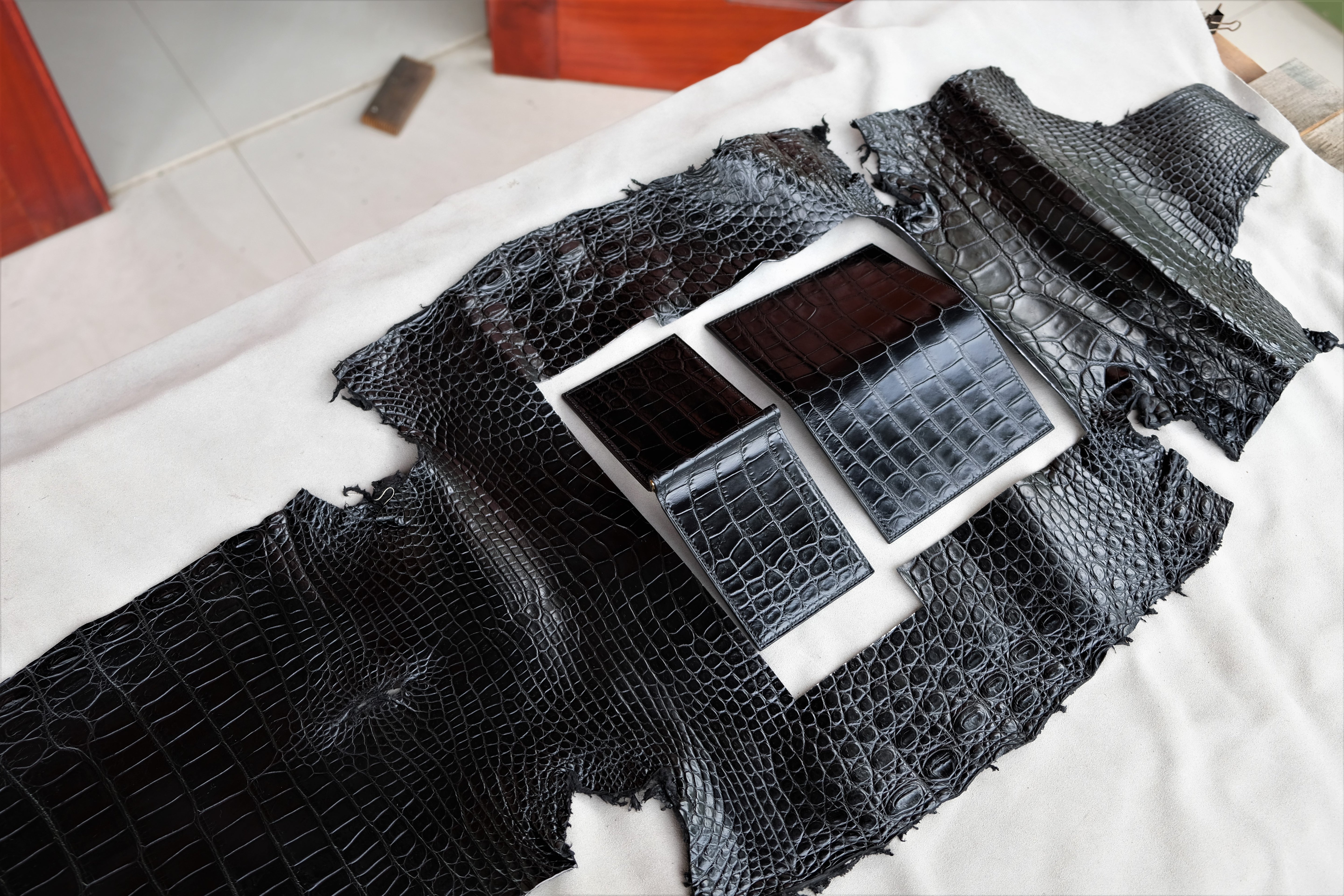 Black Alligator Leather Money Clip Wallet