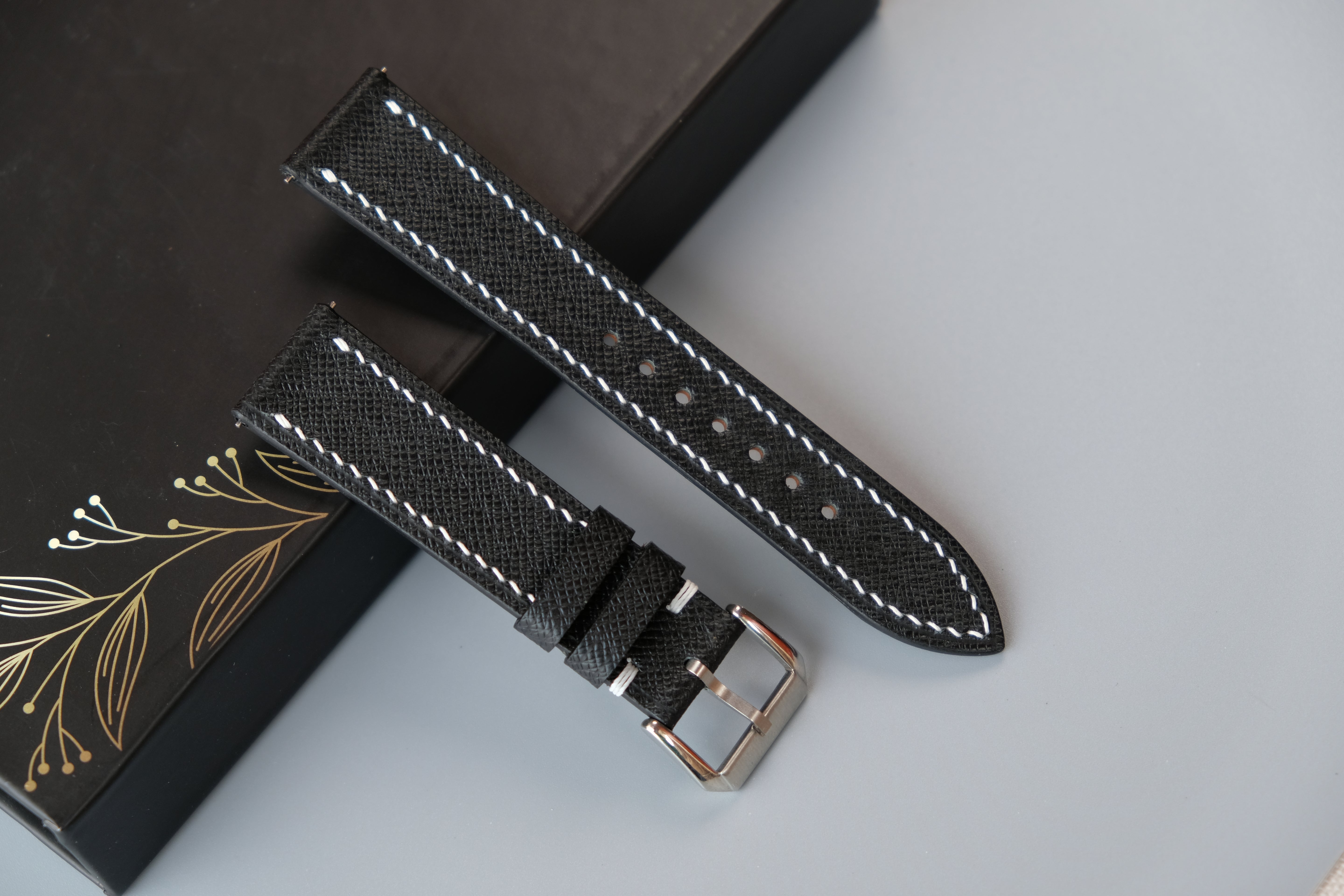 Black Taiga Leather Watch Strap – Custom Sizes 10mm to 26mm