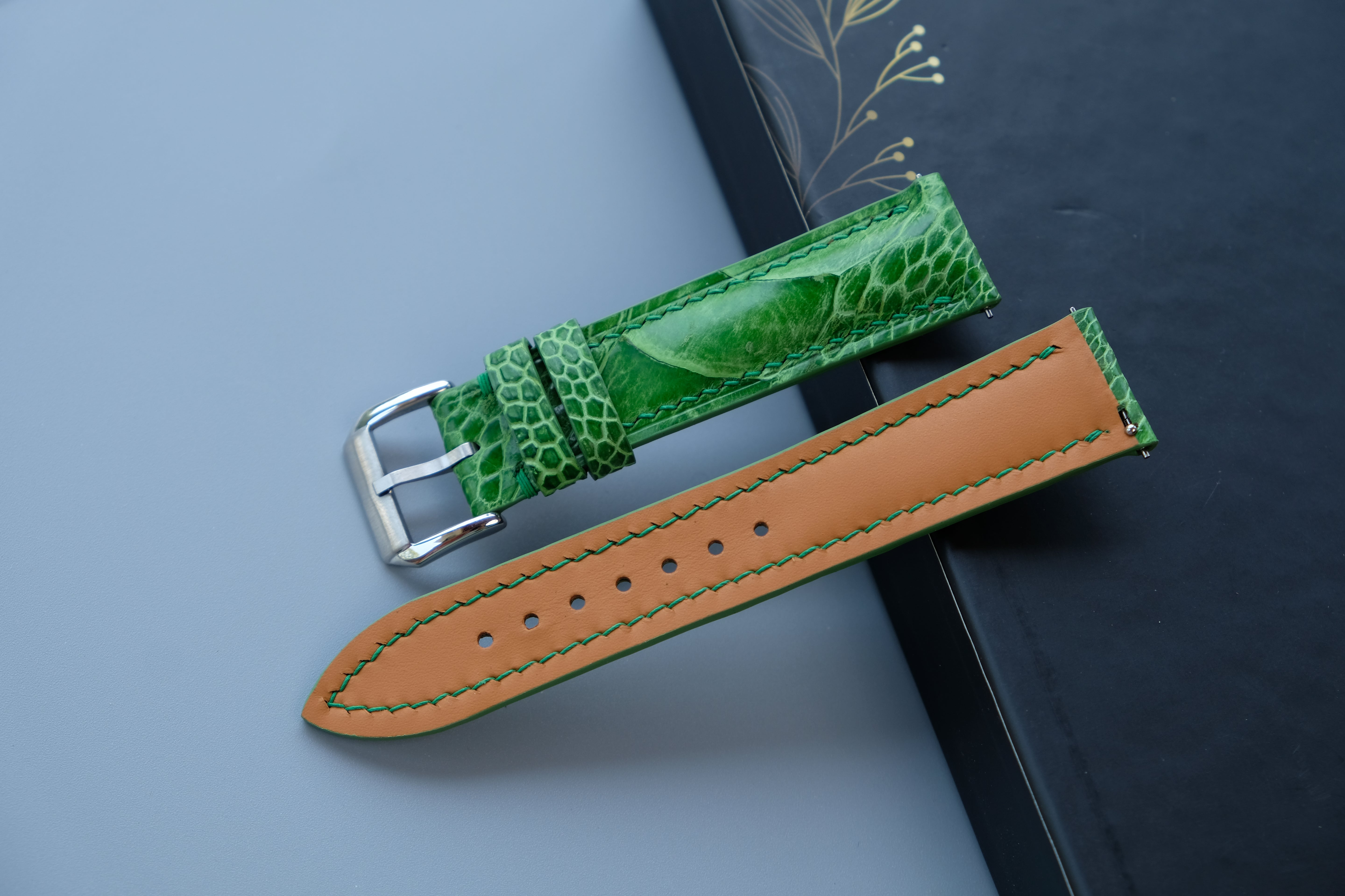 Light Green Ostrich Leather Watch Strap – Custom Sizes 10mm to 26mm