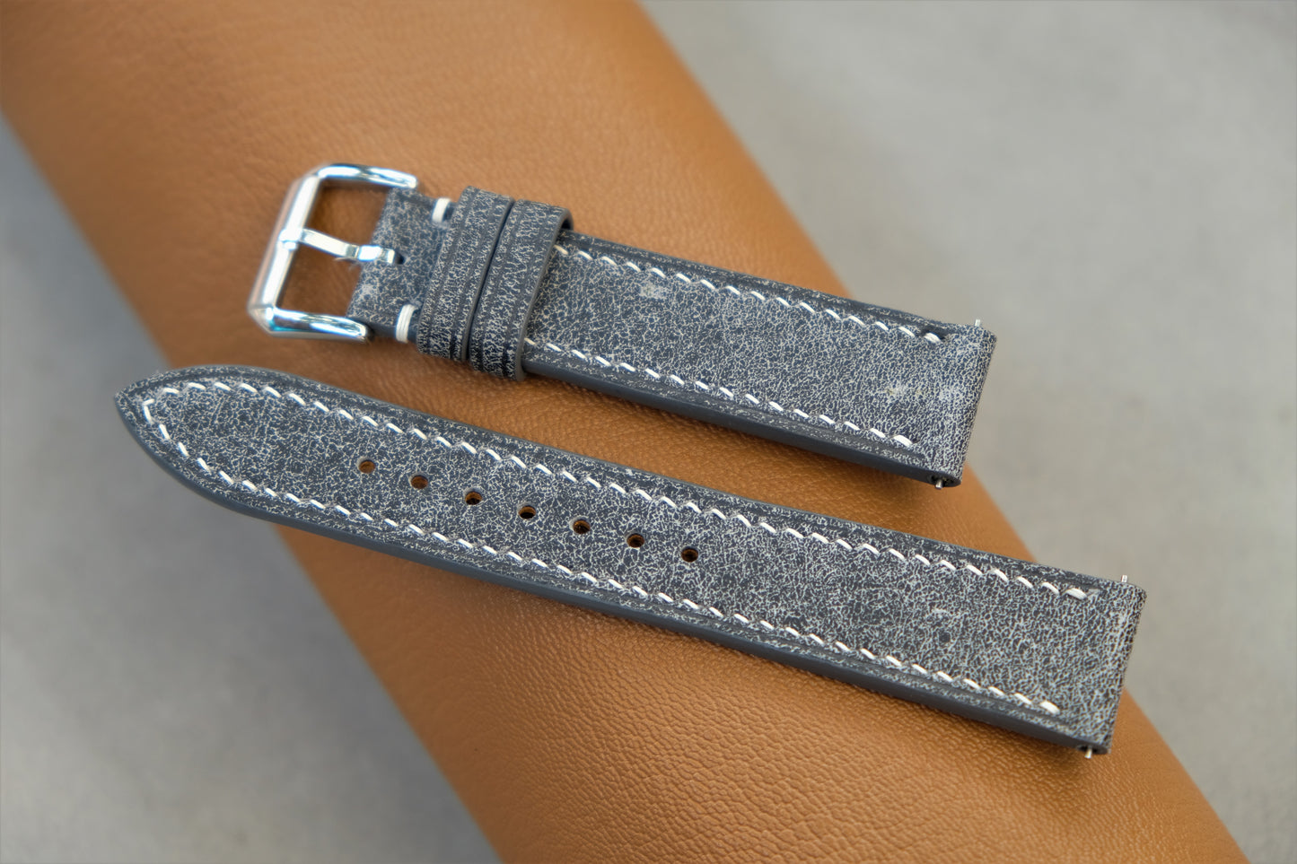 Classic Gray Cowhide Leather Watch Strap