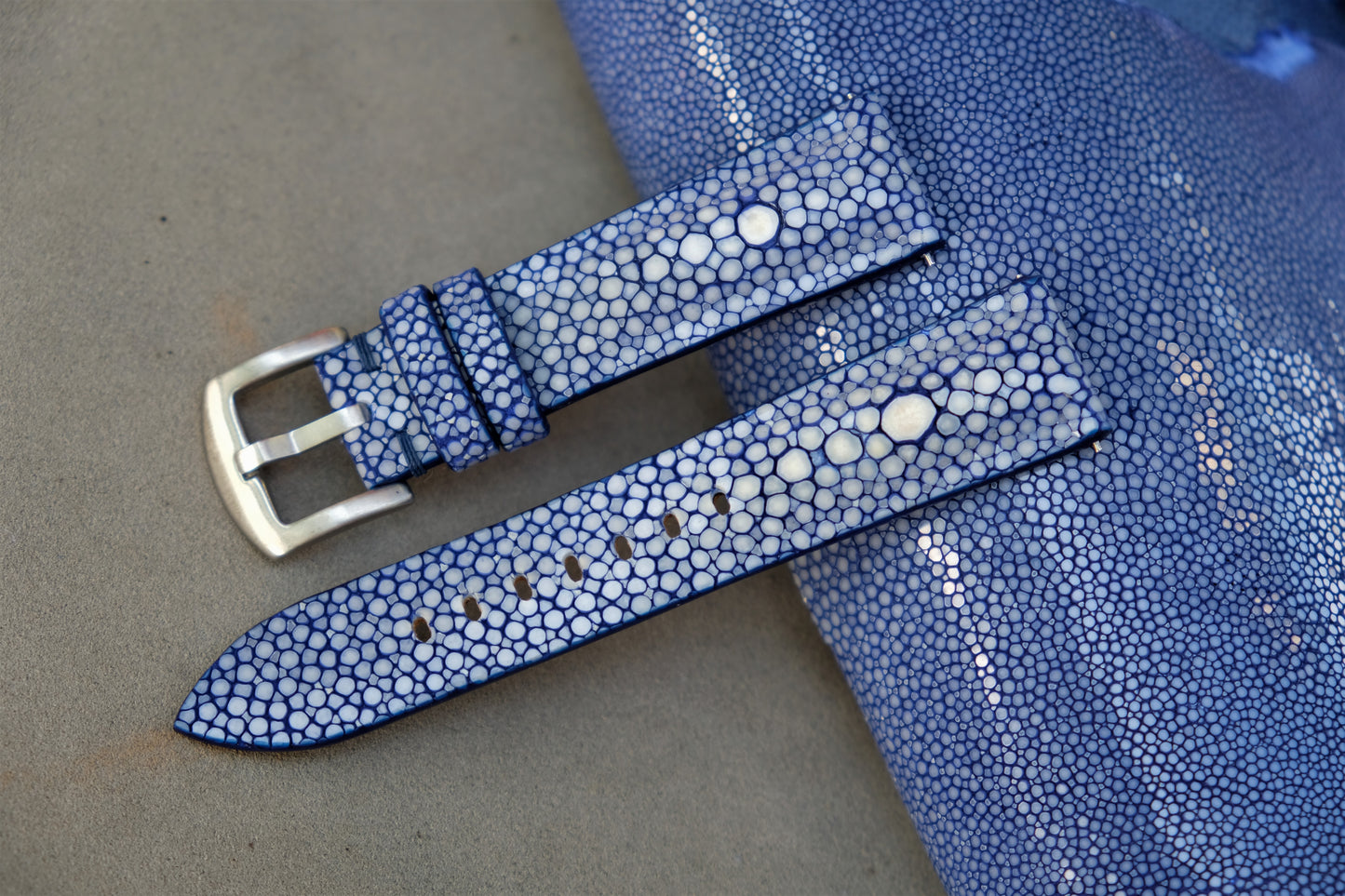 Blue Stingray Watch Strap 2 Pearl In The Center